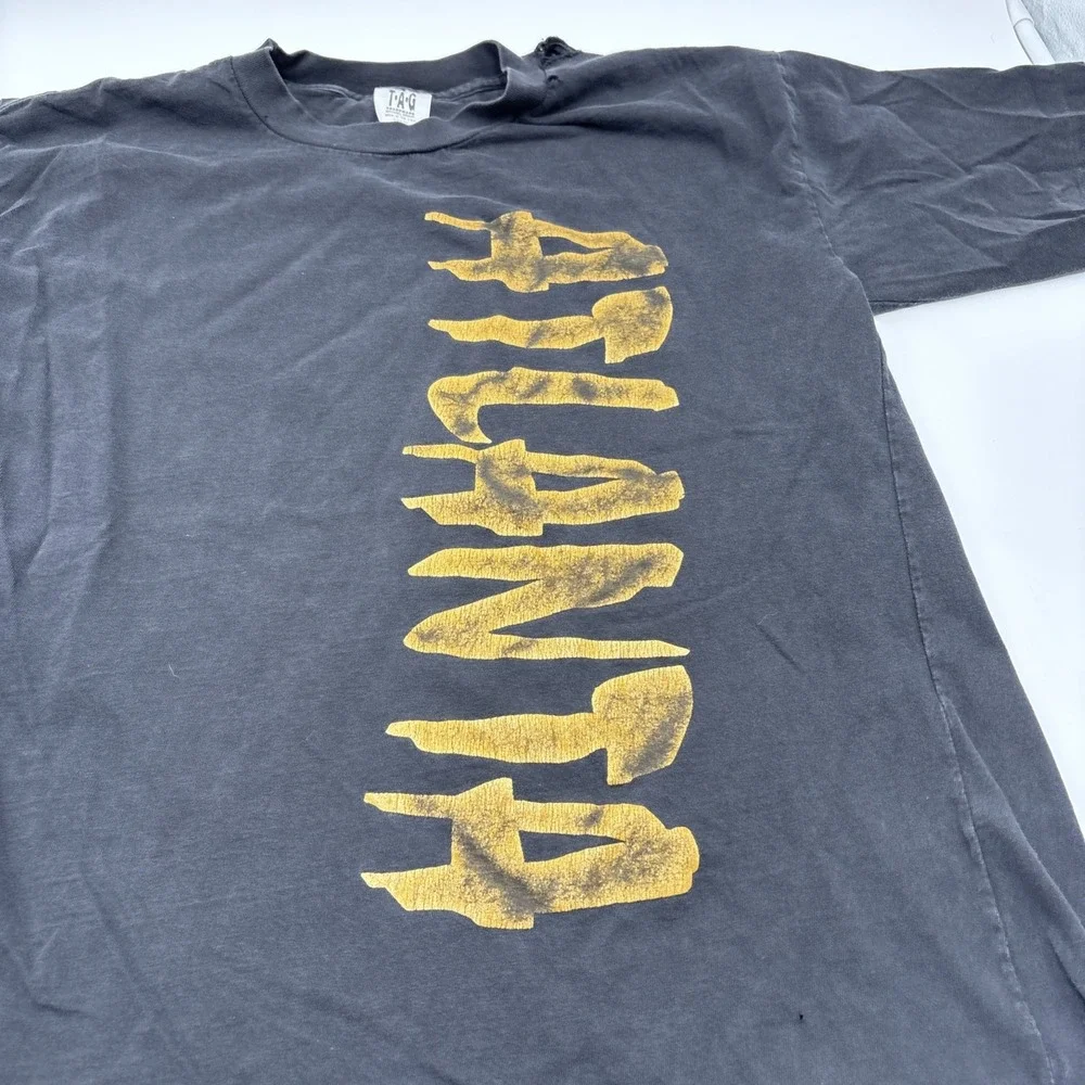 Vintage Single Stitch Atlanta Ga Tshirt Mens Size Large Black Front Screen Print